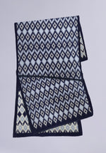Load image into Gallery viewer, ROYALÉ KNITTED MERINO MUFFLER
